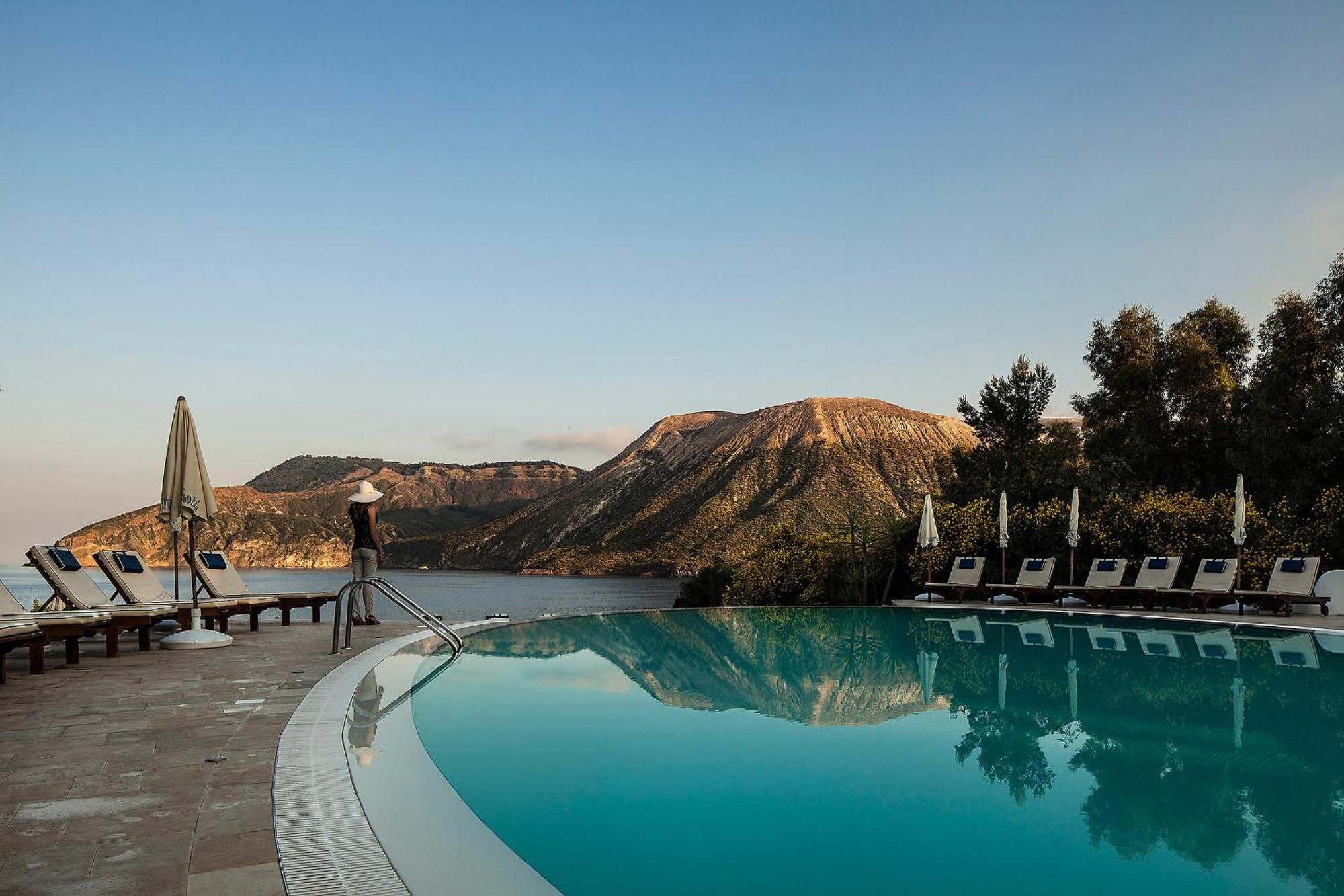 Vulcano Blu Residence Липари Екстериор снимка