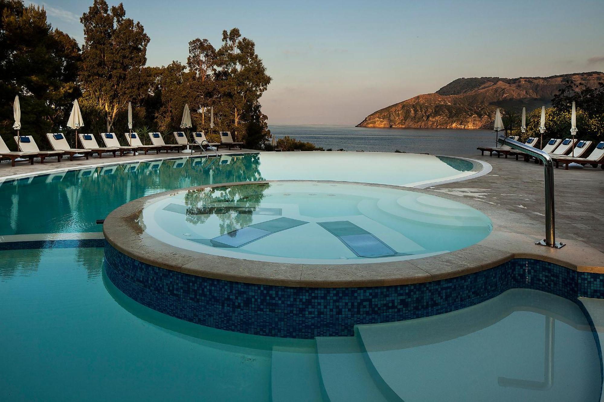 Vulcano Blu Residence Липари Екстериор снимка