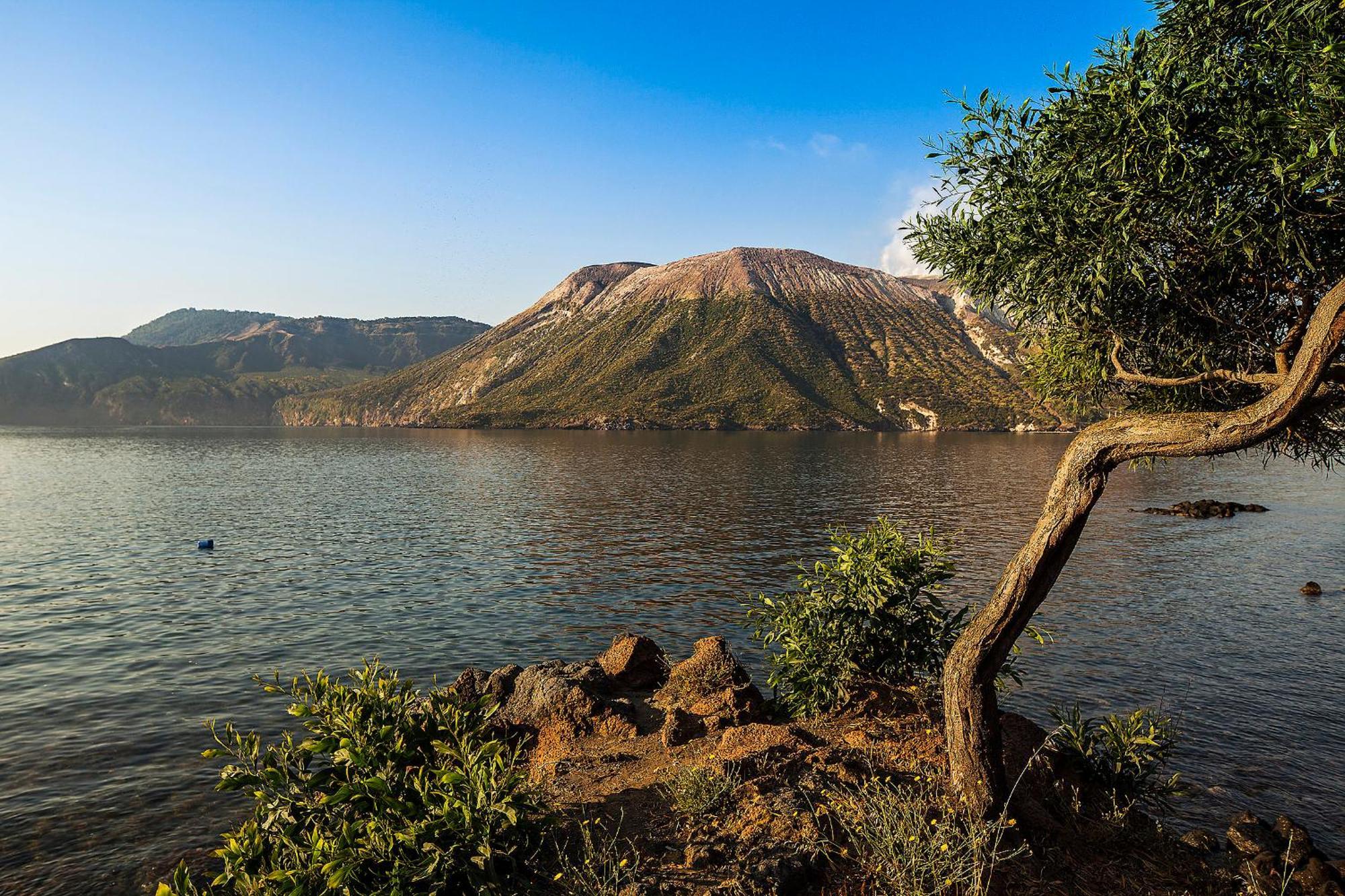 Vulcano Blu Residence Липари Екстериор снимка