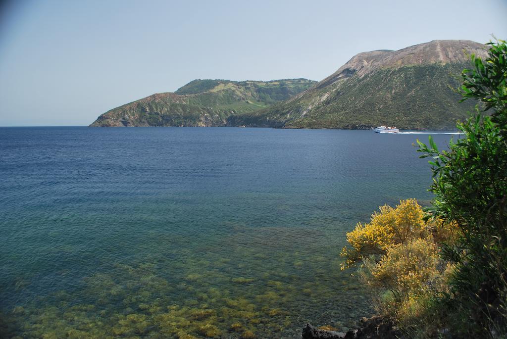 Vulcano Blu Residence Липари Екстериор снимка