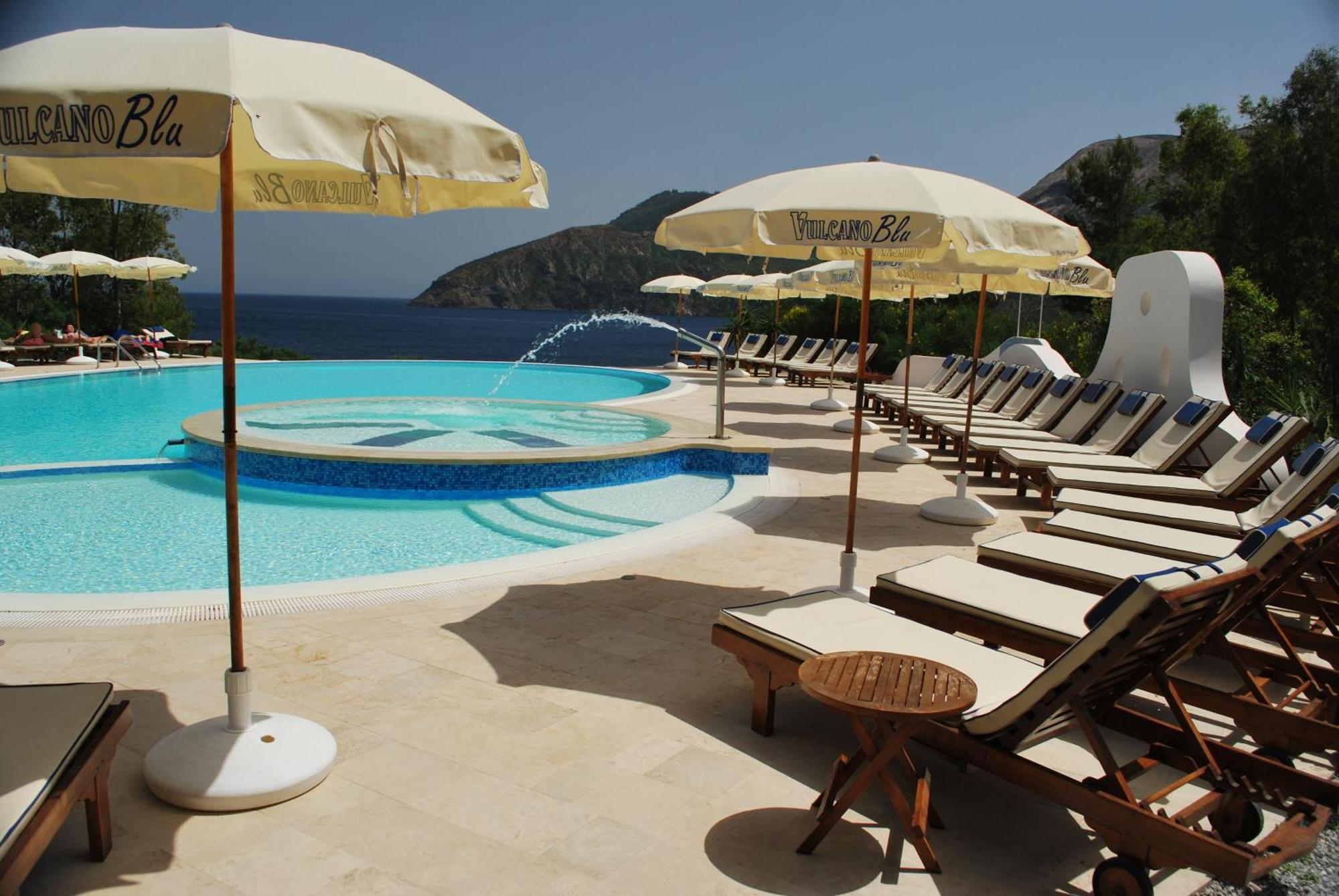 Vulcano Blu Residence Липари Екстериор снимка